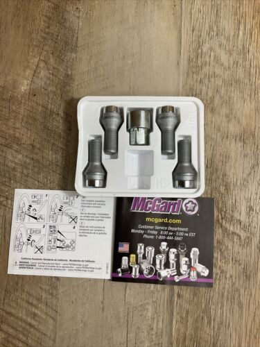 McGard 27226 Chrome Bolt Style Cone Seat Wheel Locks Set of 4 Locks and 1 Key (6922724507831)